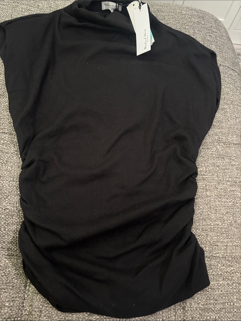 Michael Stars muscle Sleeve Black Ribbed power shoulder tee 141/2 P2P 24”L